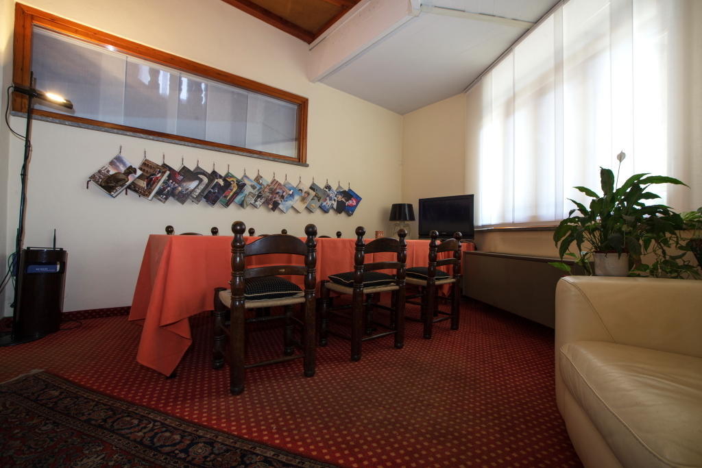 Hotel I Diamanti Garlasco エクステリア 写真