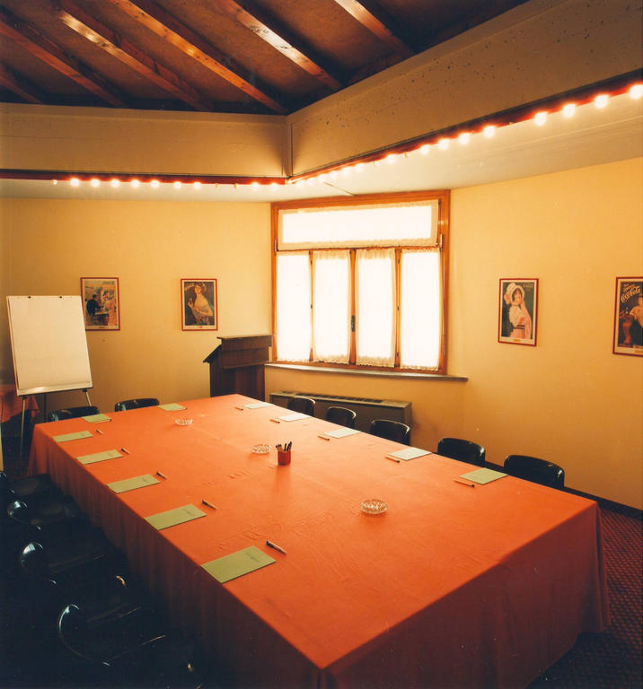 Hotel I Diamanti Garlasco エクステリア 写真